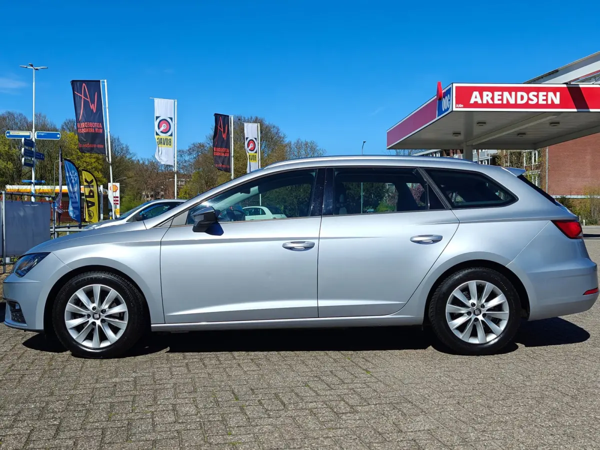 1.0 EcoTSI Style Business Intense | Automaat | Carplay & Android Auto | Cruise control |