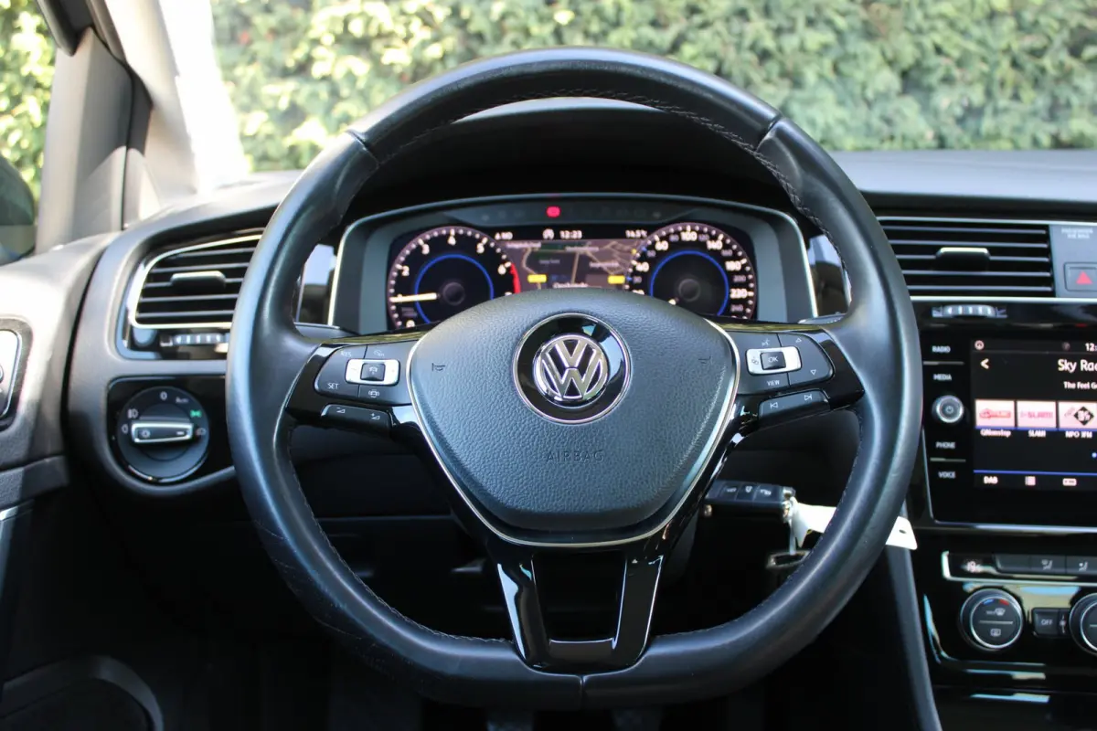 1.0 TSI Highline AdaptiveCruise VirtualCockpit Carplay