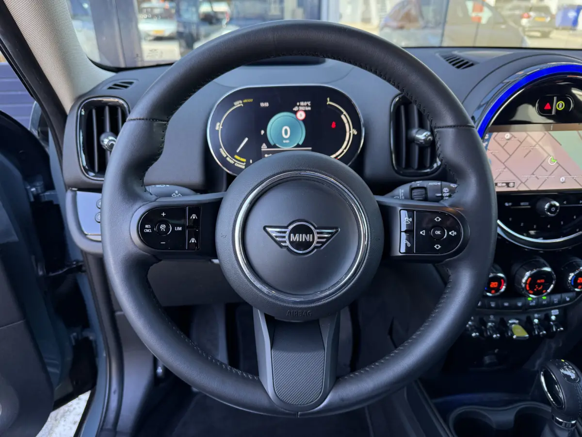 1.5 Cooper SE ALL4 Pano/Camera/Apple/H&K