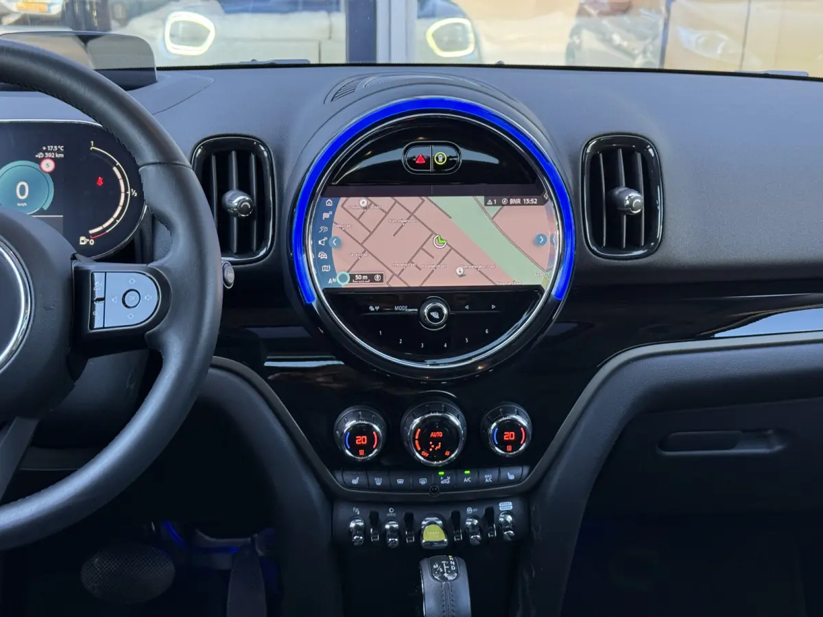 1.5 Cooper SE ALL4 Pano/Camera/Apple/H&K