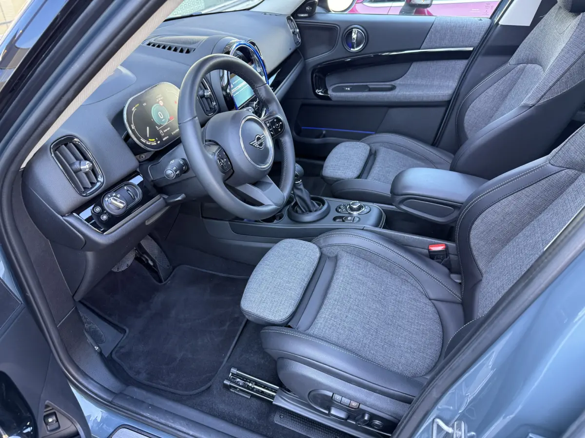 1.5 Cooper SE ALL4 Pano/Camera/Apple/H&K