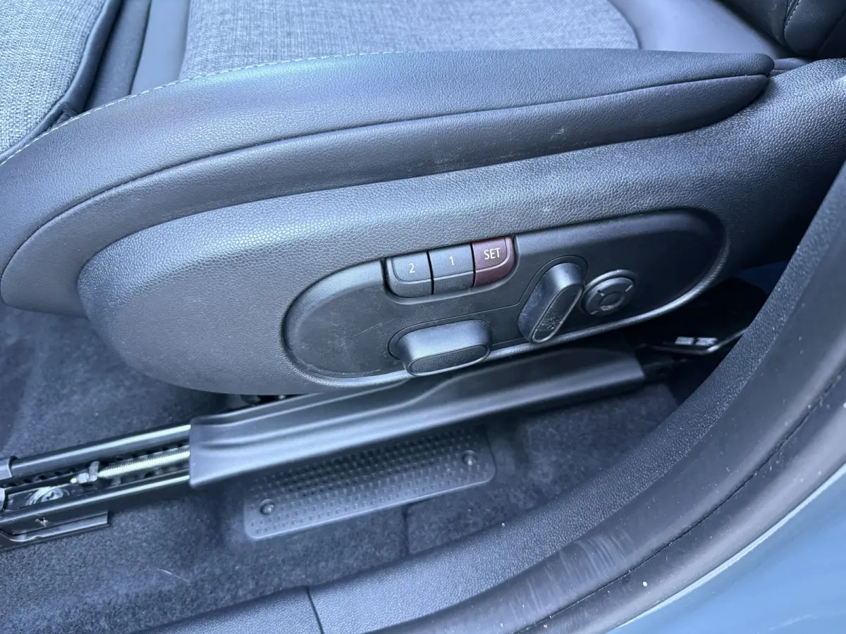 1.5 Cooper SE ALL4 Pano/Camera/Apple/H&K