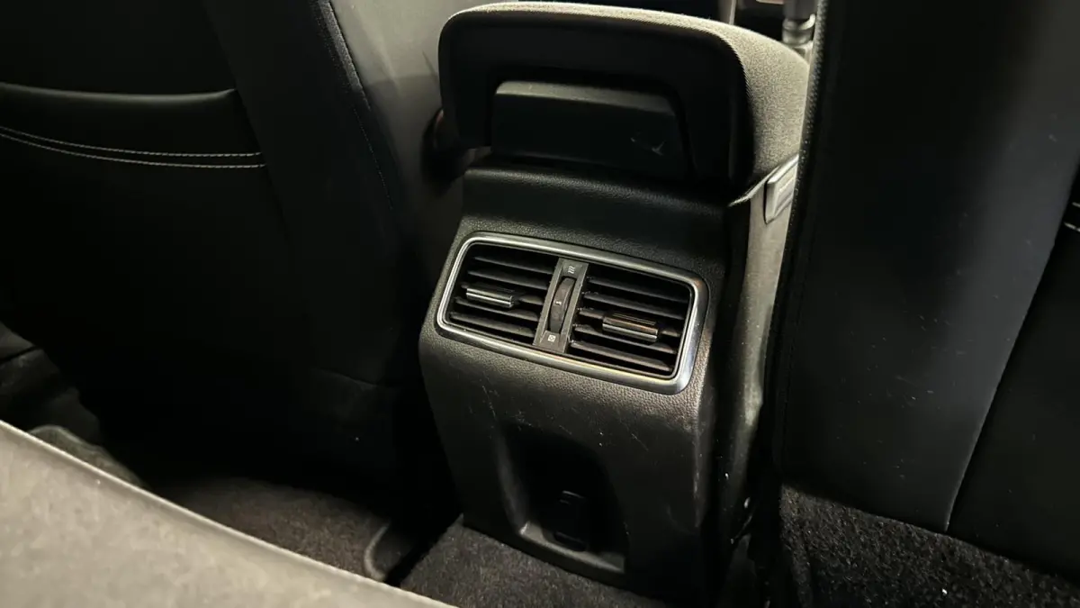 1.3 TCe Zen TREKHAAK CARPLAY NAVI CRUISE.