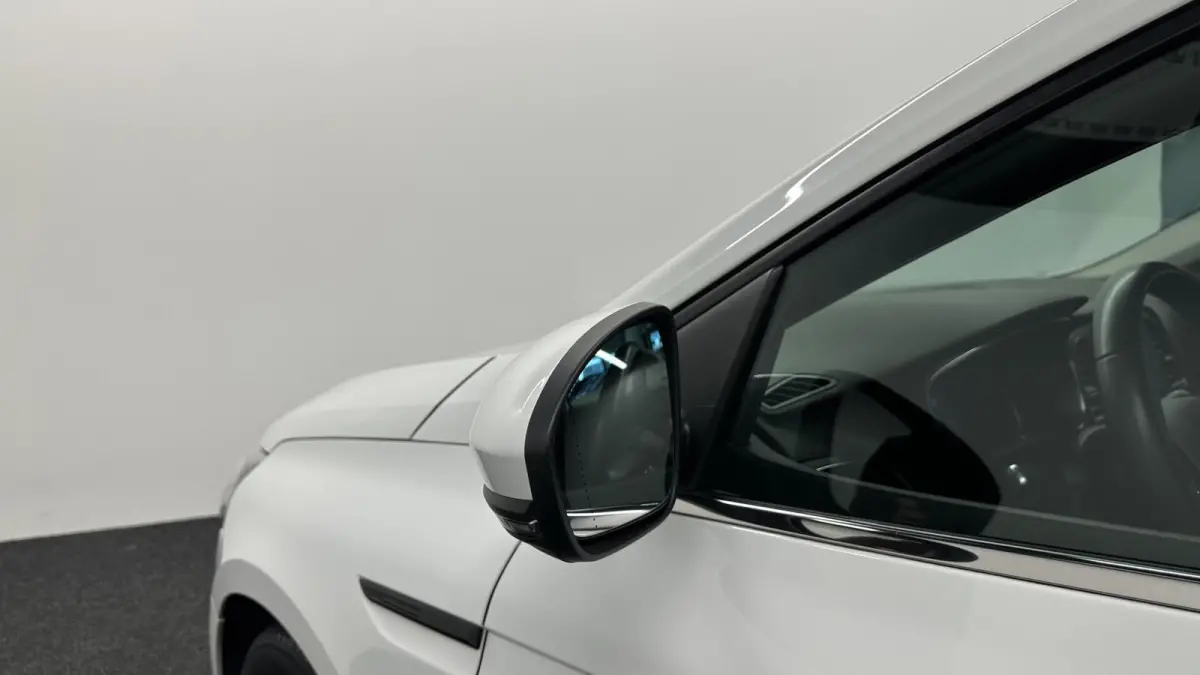 1.3 TCe Zen TREKHAAK CARPLAY NAVI CRUISE.