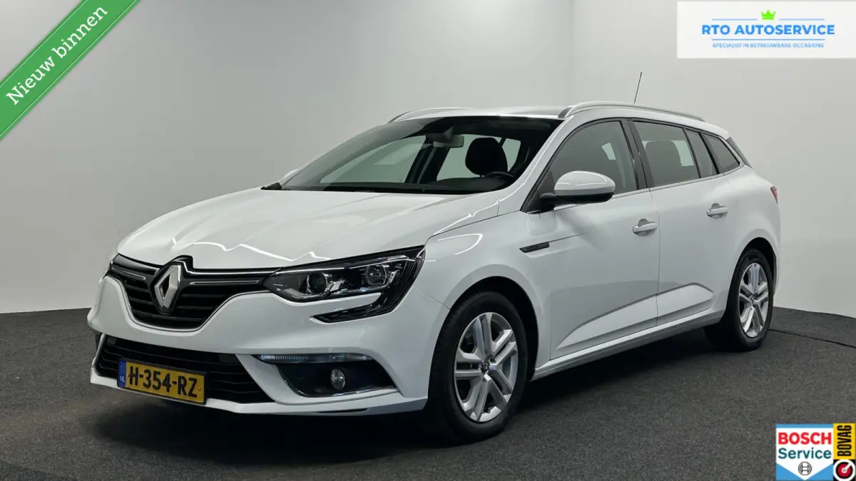 1.3 TCe Zen TREKHAAK CARPLAY NAVI CRUISE.