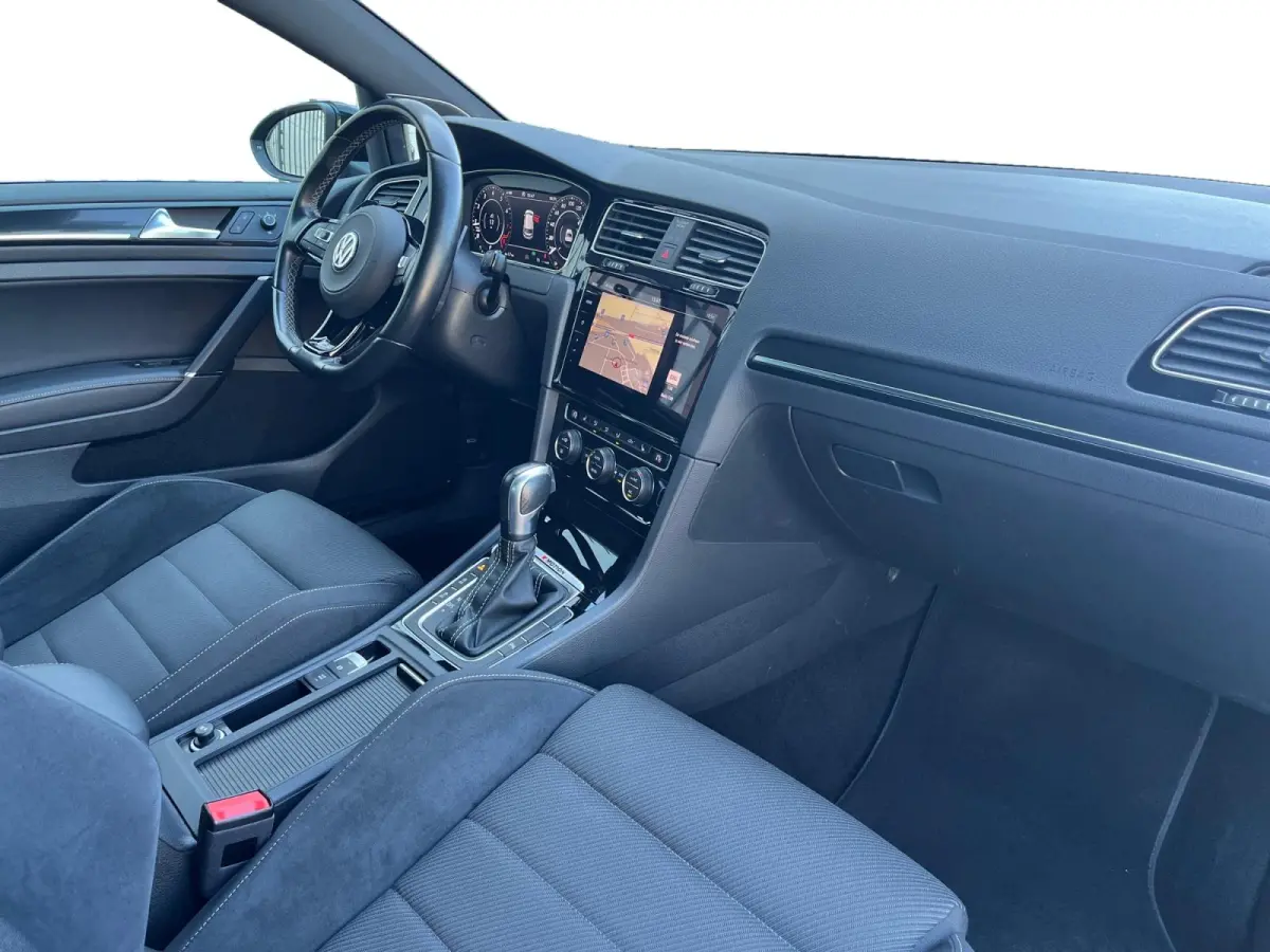 2.0 TSI 4Motion R | Carplay | Stoelverwarming | Parkeercamera | Climate Control