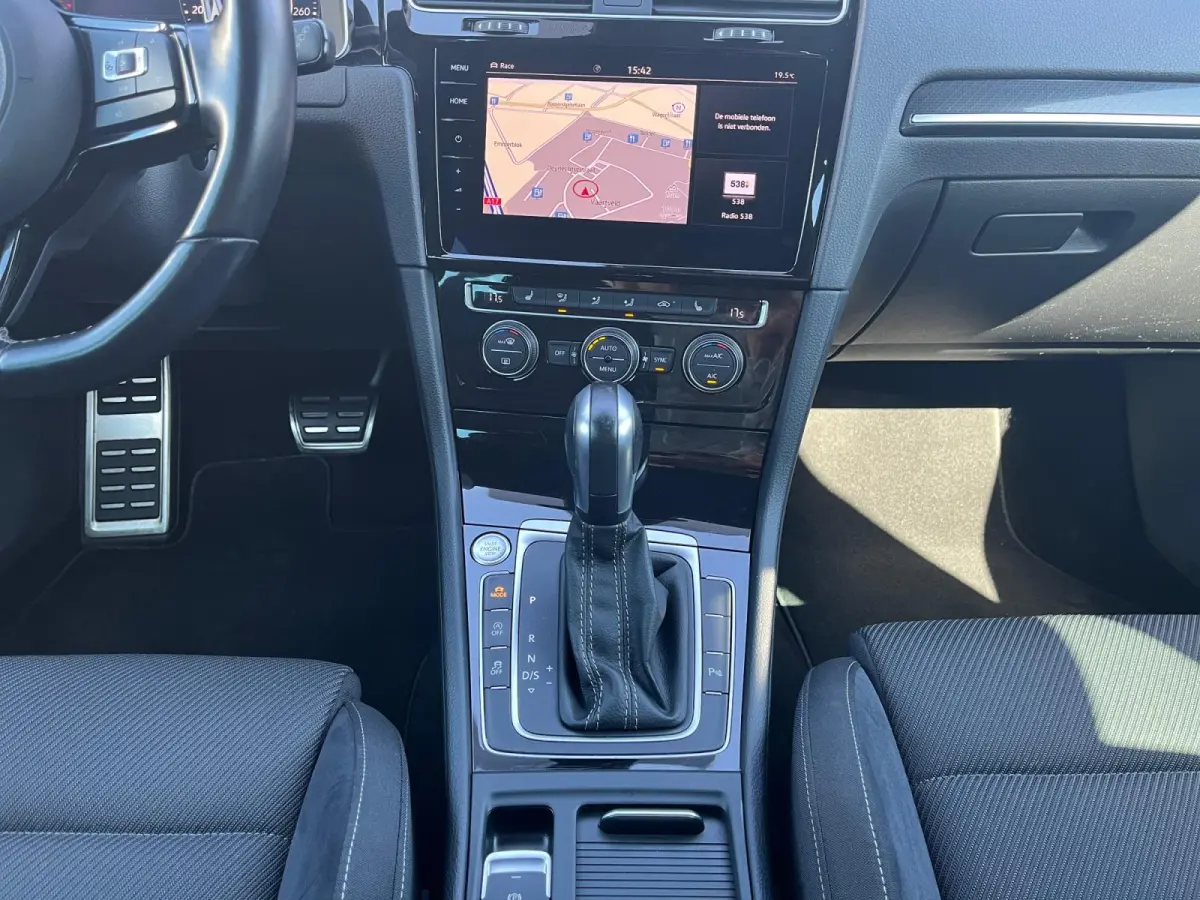 2.0 TSI 4Motion R | Carplay | Stoelverwarming | Parkeercamera | Climate Control