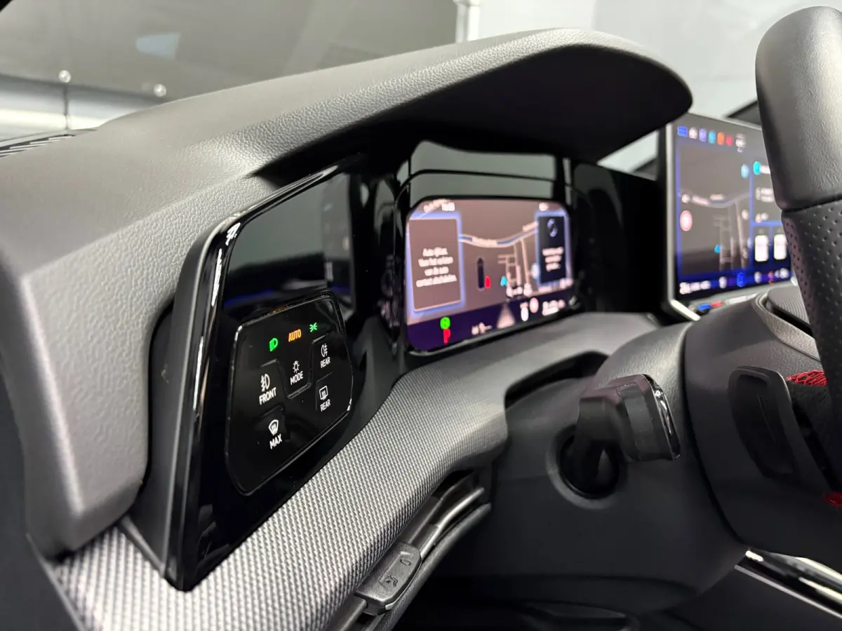 8.5 GTI 2.0 Pano Headup Leer