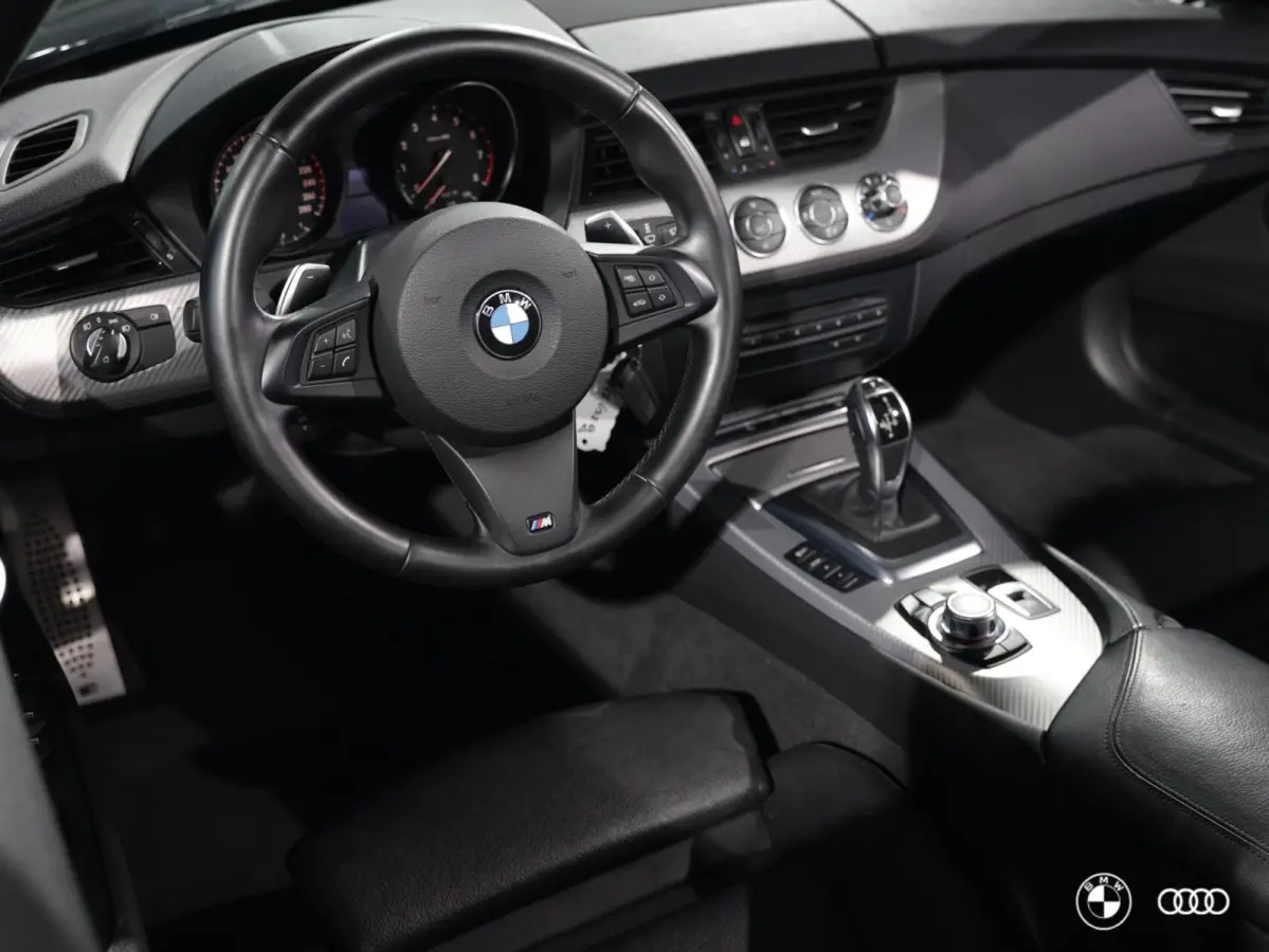 28i M SPORT HARDTOP DEALER OH. / ADAP. M CHASSIS / MEMORY / HIFI / 19"