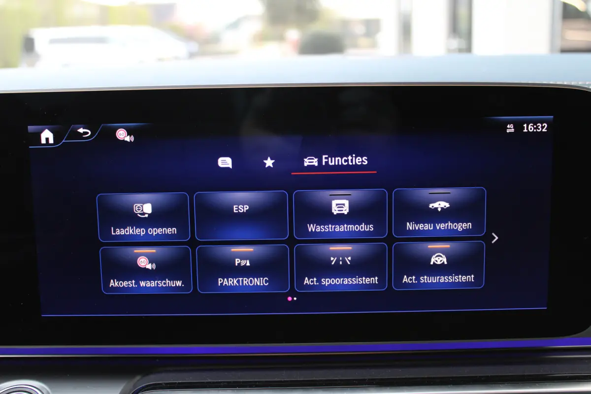 300 L2 / AMG / New Model / Luchtvering / 7-Persoons / Burmester / Electr Stoelen / Vol Opties / NIEUW!!