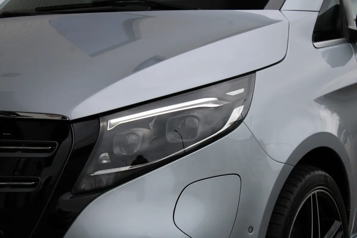 300 L2 / AMG / New Model / Luchtvering / 7-Persoons / Burmester / Electr Stoelen / Vol Opties / NIEUW!!
