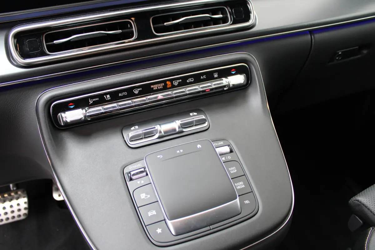 300 L2 / AMG / New Model / Luchtvering / 7-Persoons / Burmester / Electr Stoelen / Vol Opties / NIEUW!!