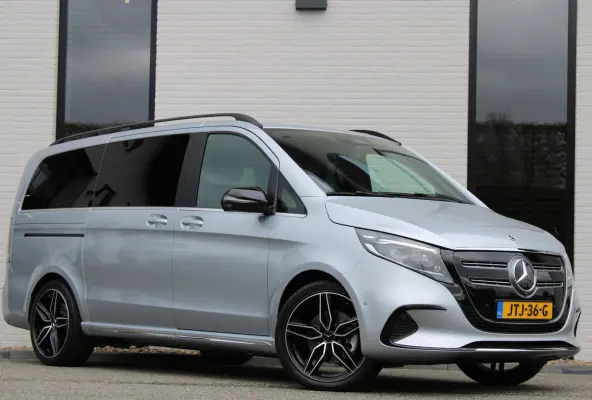 300 L2 / AMG / New Model / Luchtvering / 7-Persoons / Burmester / Electr Stoelen / Vol Opties / NIEUW!!