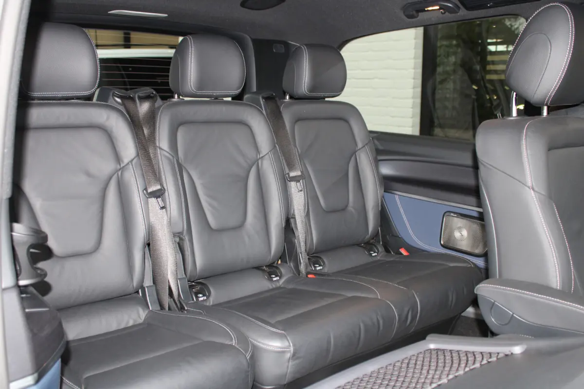 300 L2 / AMG / New Model / Luchtvering / 7-Persoons / Burmester / Electr Stoelen / Vol Opties / NIEUW!!
