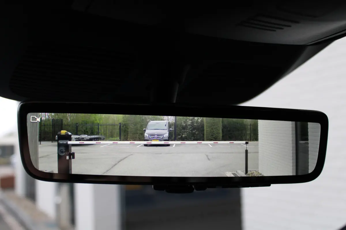 300 L2 / AMG / New Model / Luchtvering / 7-Persoons / Burmester / Electr Stoelen / Vol Opties / NIEUW!!