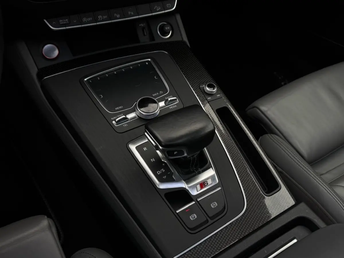 3.0 TFSI SQ5 q. PL+ FULL PANO NAVI CAMERA LEDER LED SPORTVELGEN