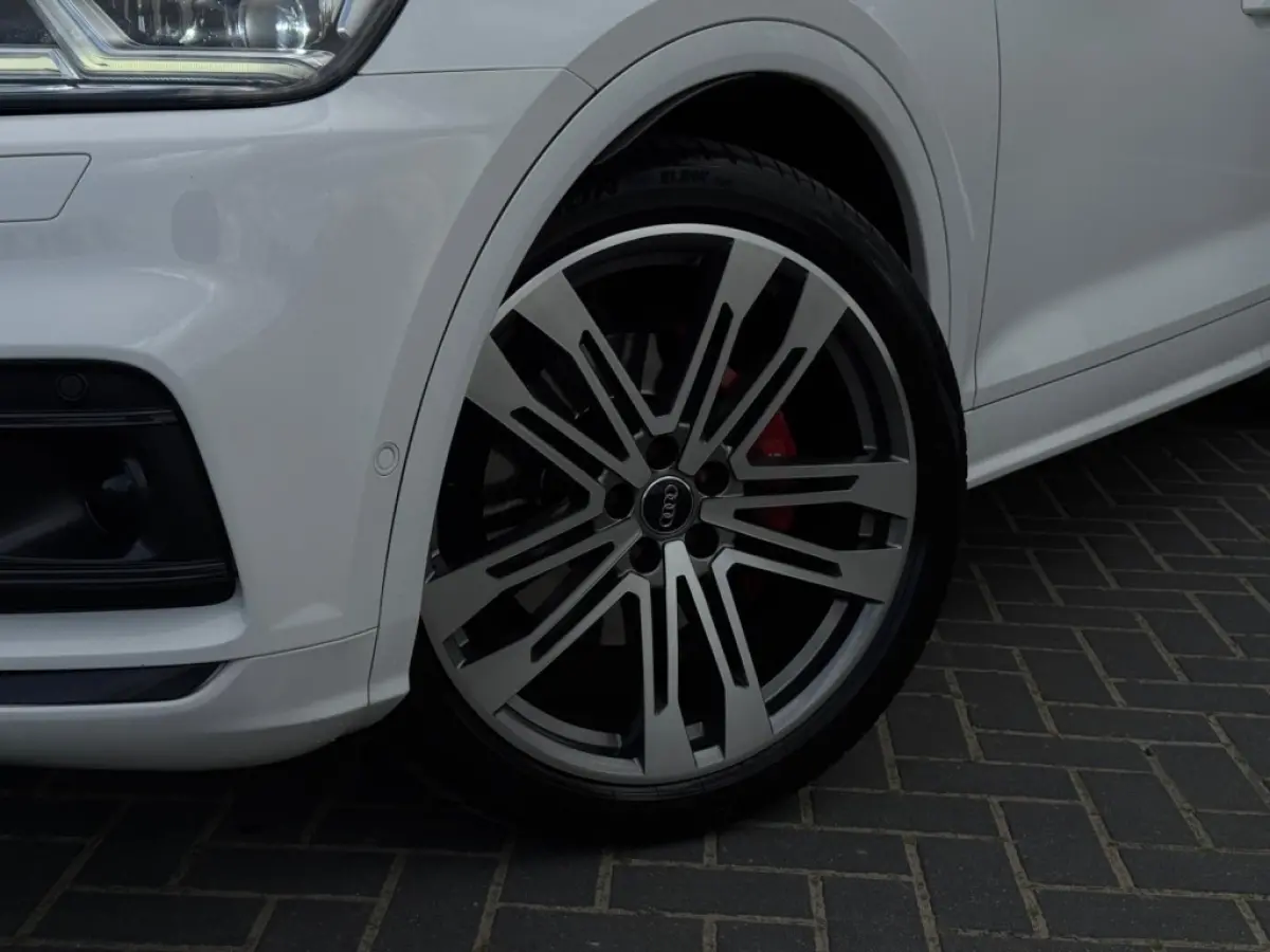 3.0 TFSI SQ5 q. PL+ FULL PANO NAVI CAMERA LEDER LED SPORTVELGEN