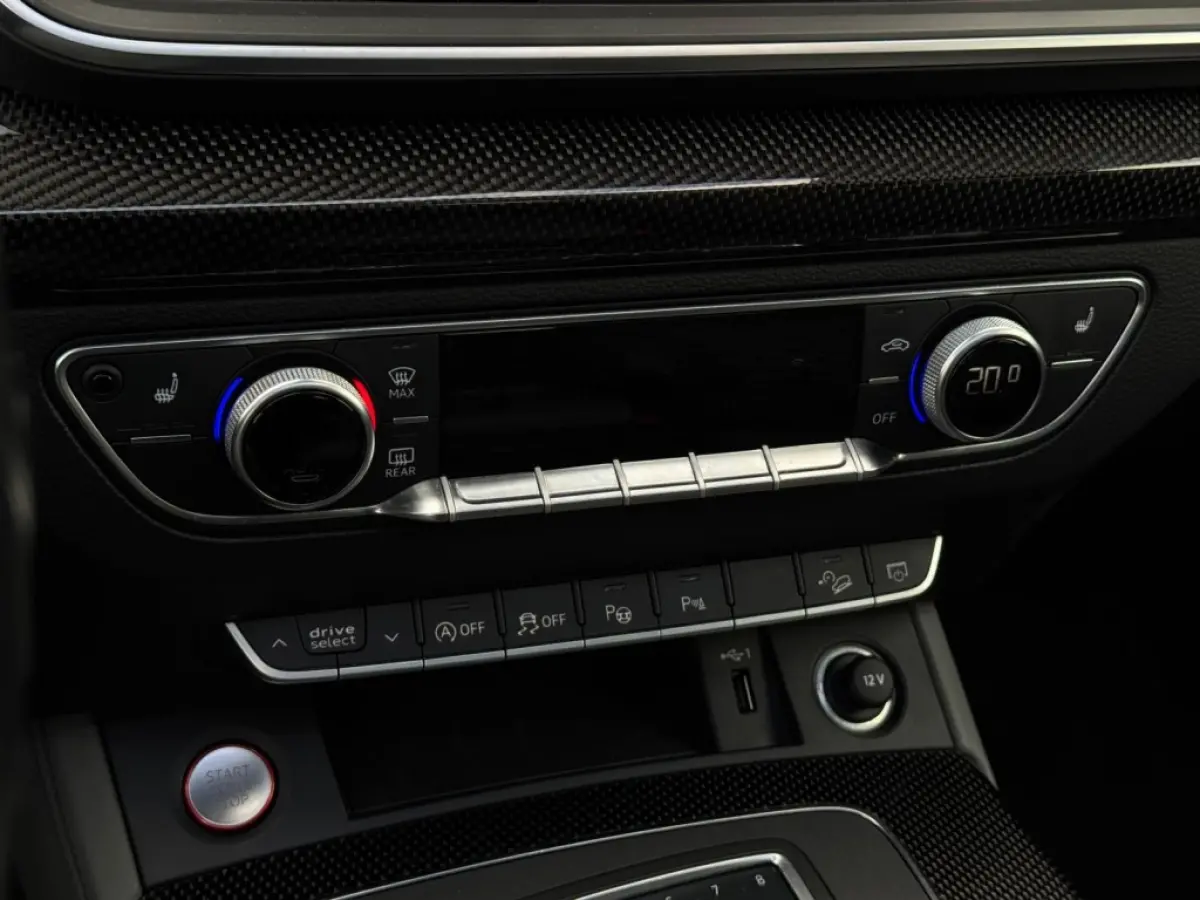 3.0 TFSI SQ5 q. PL+ FULL PANO NAVI CAMERA LEDER LED SPORTVELGEN