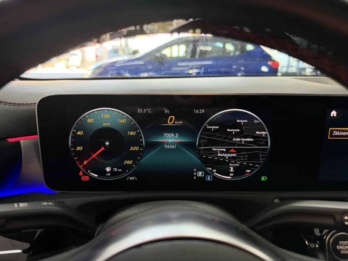 CLA 200 AMG PANO MEMORY SFEER