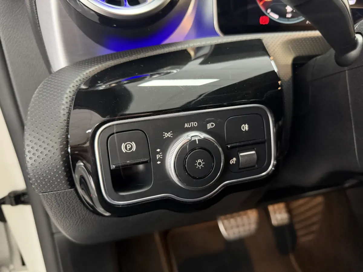 CLA 200 AMG PANO MEMORY SFEER