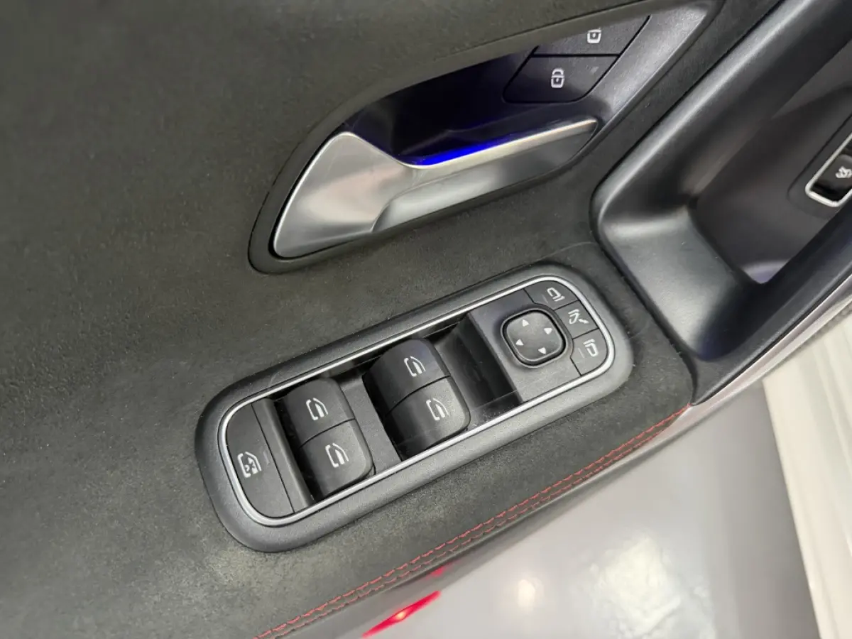 CLA 200 AMG PANO MEMORY SFEER