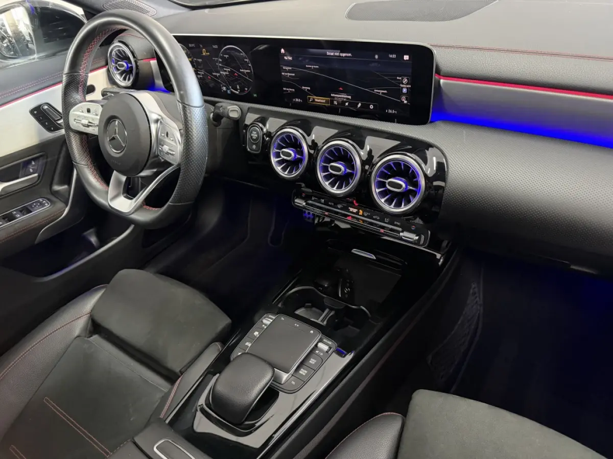 CLA 200 AMG PANO MEMORY SFEER