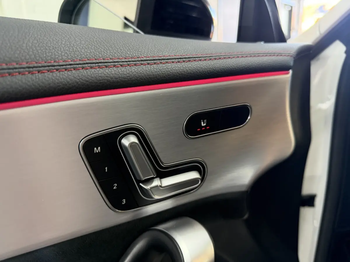 CLA 200 AMG PANO MEMORY SFEER