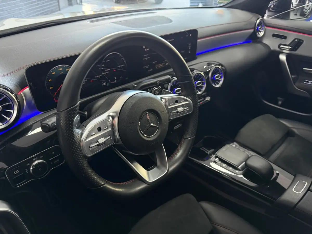 CLA 200 AMG PANO MEMORY SFEER