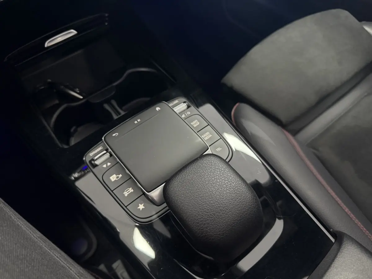 CLA 200 AMG PANO MEMORY SFEER