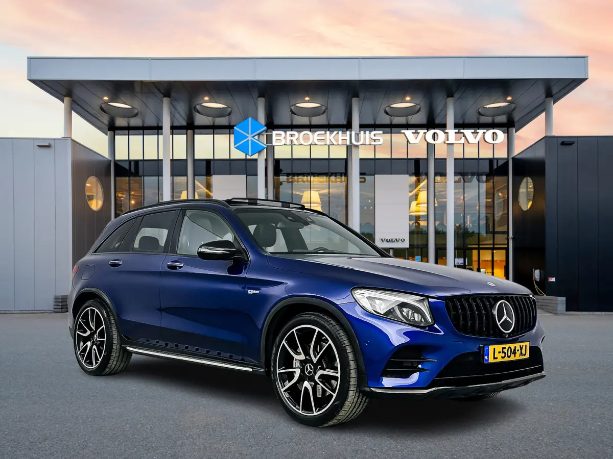 GLC AMG 43 4MATIC | 21" | Burmeister | Head-Up | Trekhaak | Stoelventilatie | 360 Camera | Carbon | Panoramadak | Luchtvering | Elektr. verst. Stoelen | Keyless | Alarm klasse 3 | Adaptieve 