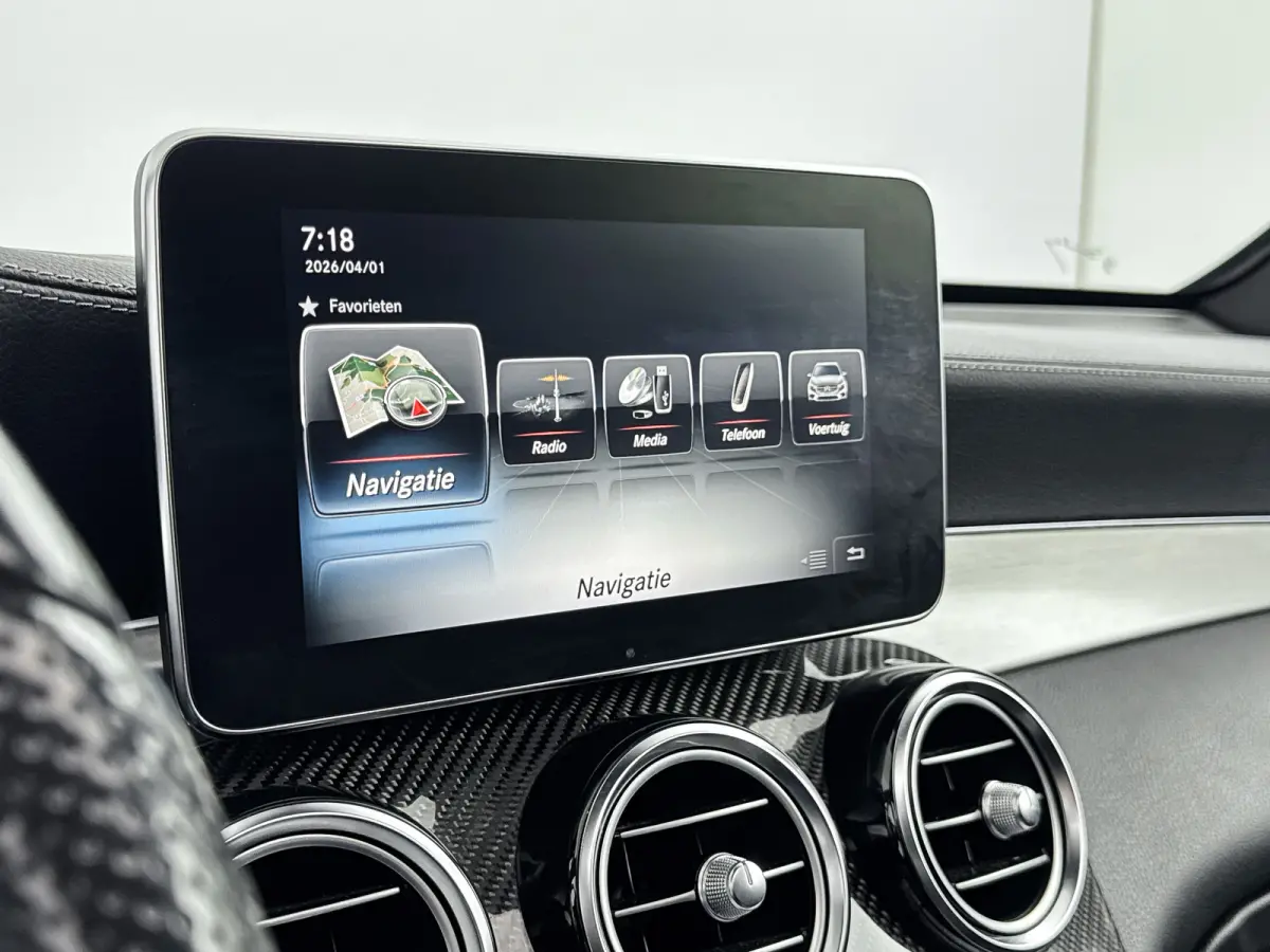 GLC AMG 43 4MATIC | 21" | Burmeister | Head-Up | Trekhaak | Stoelventilatie | 360 Camera | Carbon | Panoramadak | Luchtvering | Elektr. verst. Stoelen | Keyless | Alarm klasse 3 | Adaptieve 