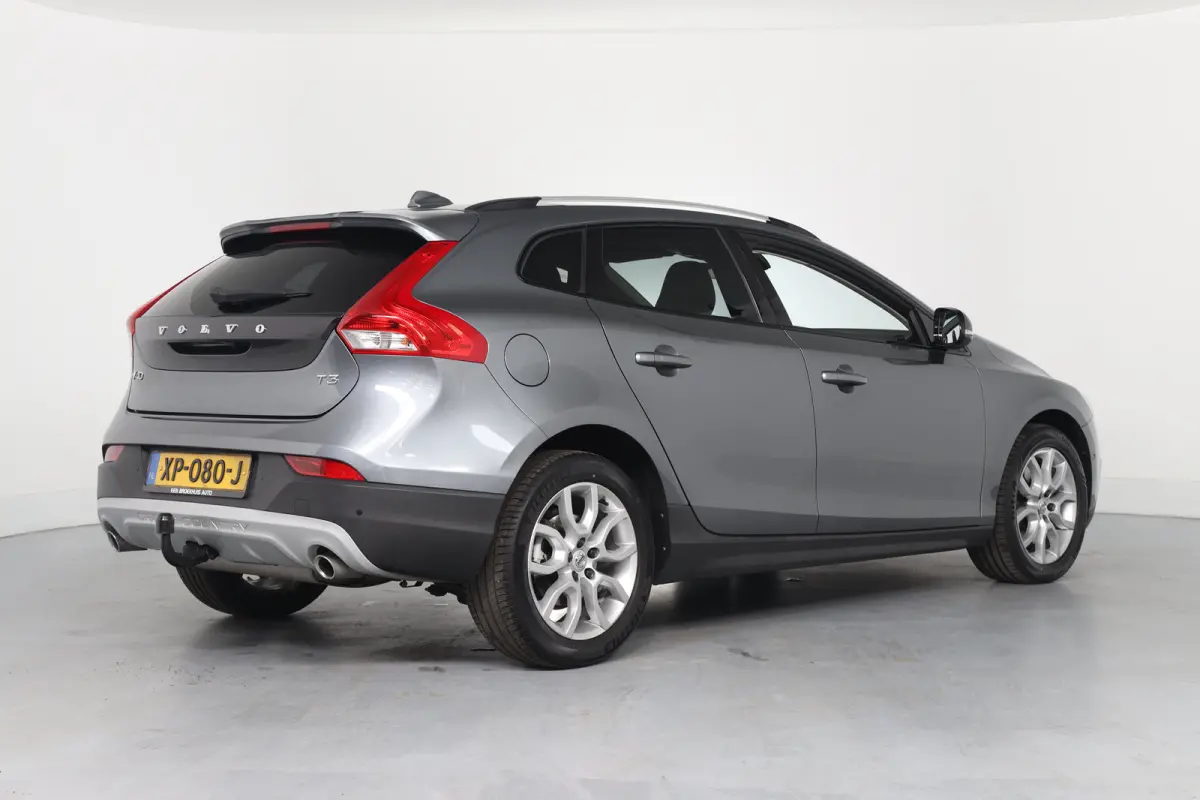 1.5 T3 Polar+ Luxury | Automaat! | Trekhaak | LED | Harman/Kardon | Panorama Dak | Camera | Memory Zetels | Leder | Stoelverwarming | Parkeersensoren | Lichtmetalen Velgen