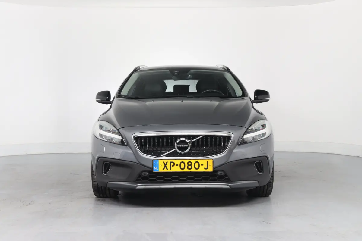 1.5 T3 Polar+ Luxury | Automaat! | Trekhaak | LED | Harman/Kardon | Panorama Dak | Camera | Memory Zetels | Leder | Stoelverwarming | Parkeersensoren | Lichtmetalen Velgen