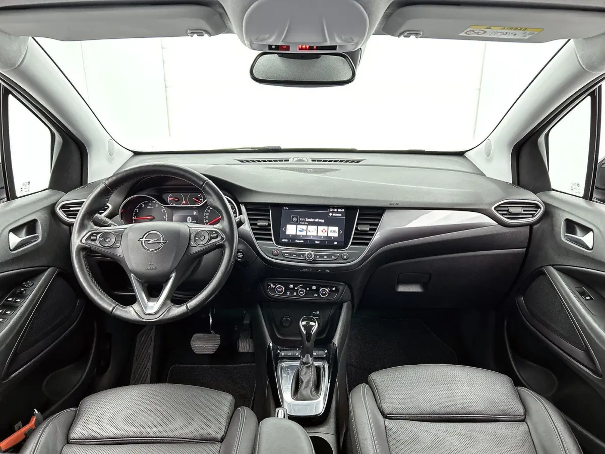 1.2 130pk Ultimate Automaat | Navigatie | Stoel-/Stuurverwarming | Climate Control | Cruise Control | LED | 17"LMV | Apple Carplay/Android Auto |