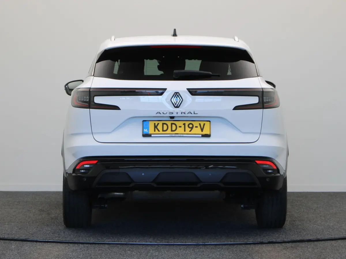 Mild hybrid 160pk X-Tronic techno | 1800kg Geremd | Stoelverwarming | Voorruitverwarming | Stuurwielverwarming |