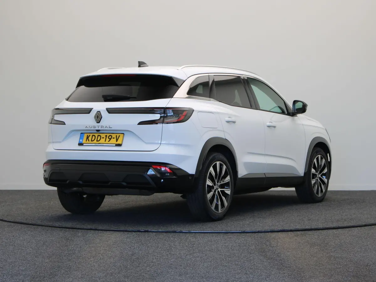 Mild hybrid 160pk X-Tronic techno | 1800kg Geremd | Stoelverwarming | Voorruitverwarming | Stuurwielverwarming |