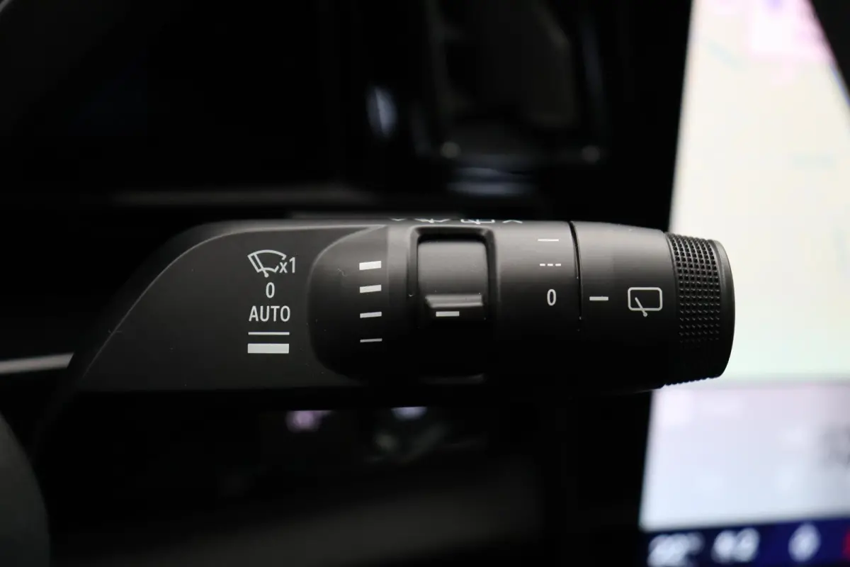 Mild hybrid 160pk X-Tronic techno | 1800kg Geremd | Stoelverwarming | Voorruitverwarming | Stuurwielverwarming |