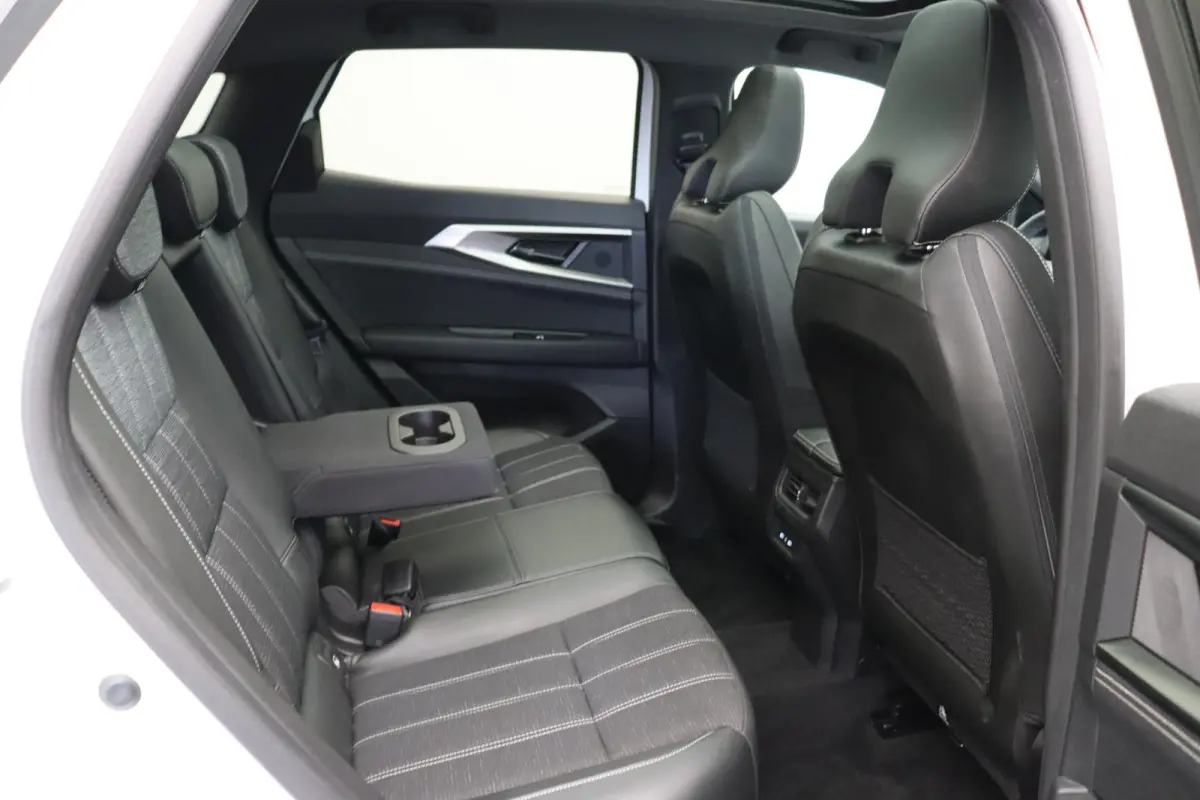 Mild hybrid 160pk X-Tronic techno | 1800kg Geremd | Stoelverwarming | Voorruitverwarming | Stuurwielverwarming |