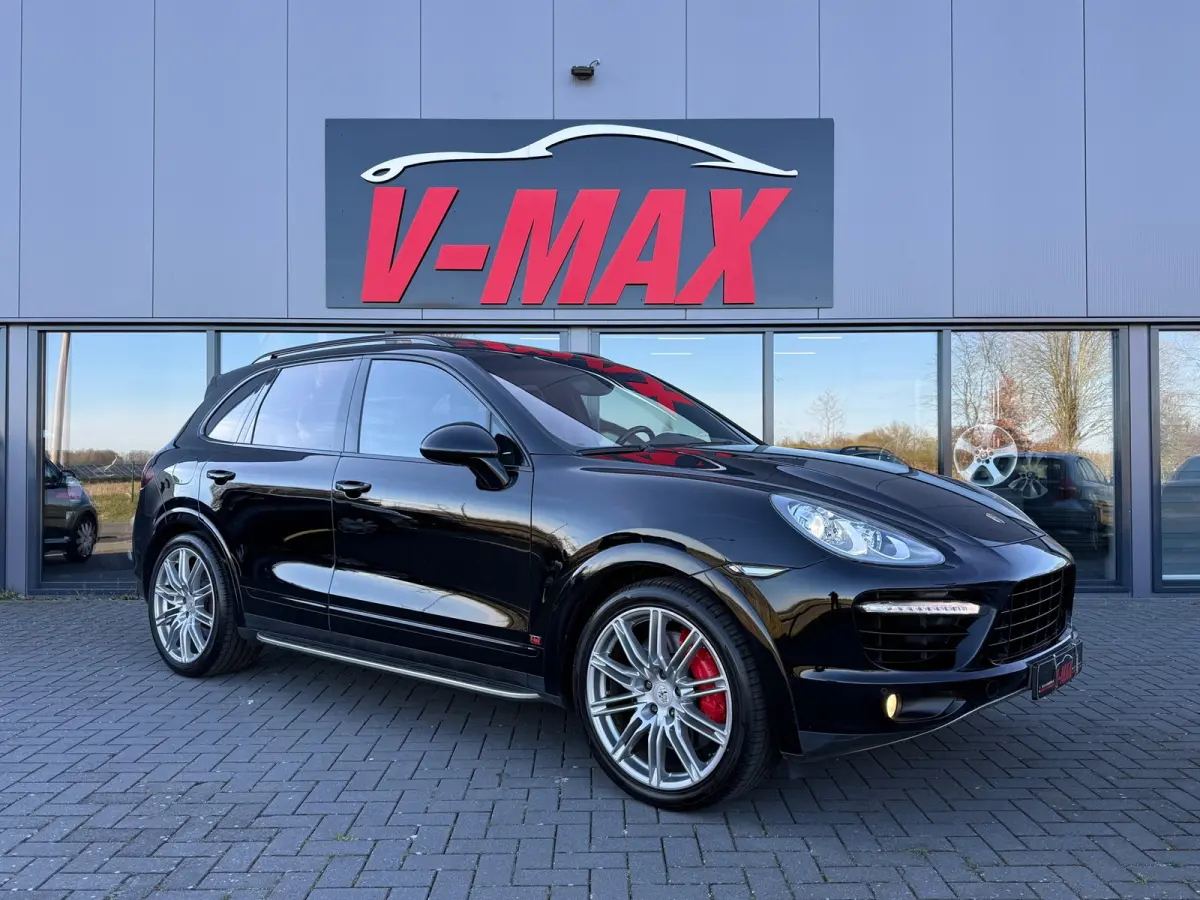 4.8 Turbo V8 Sport Chrono Dak Stoelkoeling Bose