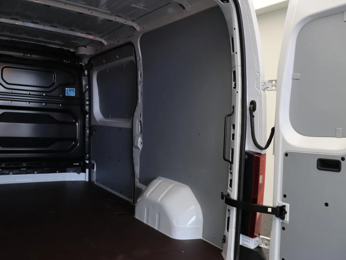 Nismo + | Alleen Bij ABD! | 0% Rente | 5 Jaar Garantie | Nissan Motorsport | 2000KG Trekgewicht | Tot 460Km Actieradius | Laadruimtepakket |