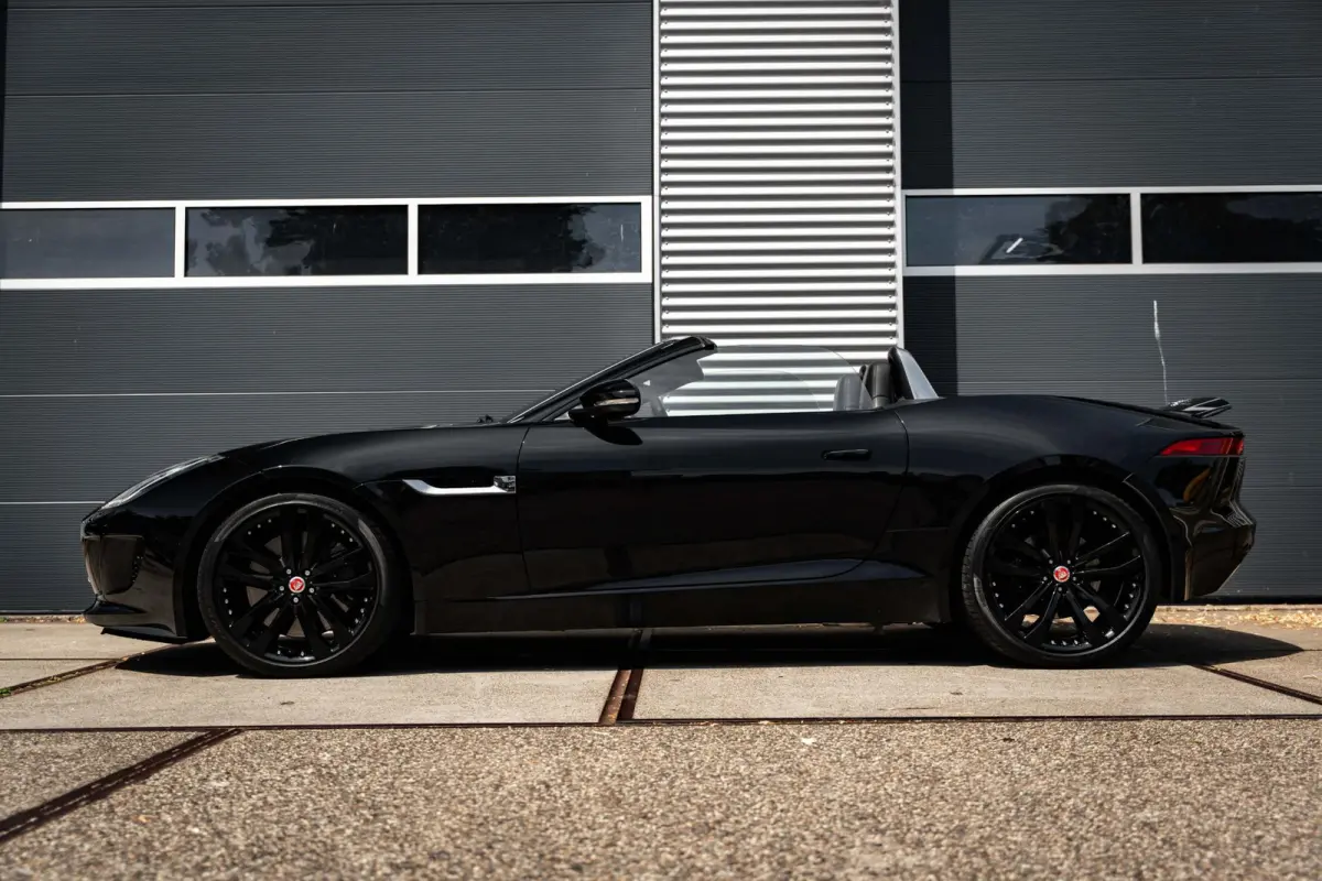 3.0 V6 S |Leder |Memory |Sportuitlaat |Camera |Stoel/Stuurverw. |