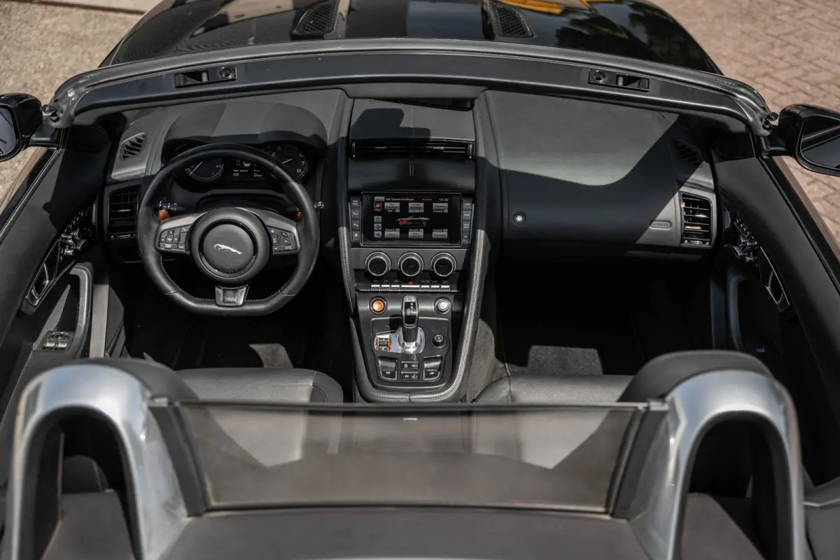 3.0 V6 S |Leder |Memory |Sportuitlaat |Camera |Stoel/Stuurverw. |