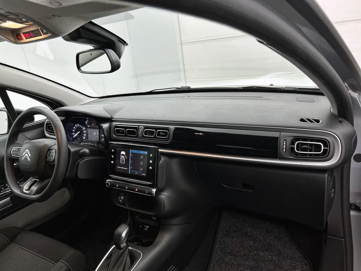 C-Series 110pk Automaat | Navigatie via Apple Carplay / Android Auto | Climate Control | Cruise Control | Parkeersensoren | Armsteun | DAB+ radio | Bluetooth | Led koplampen | Automatisch di