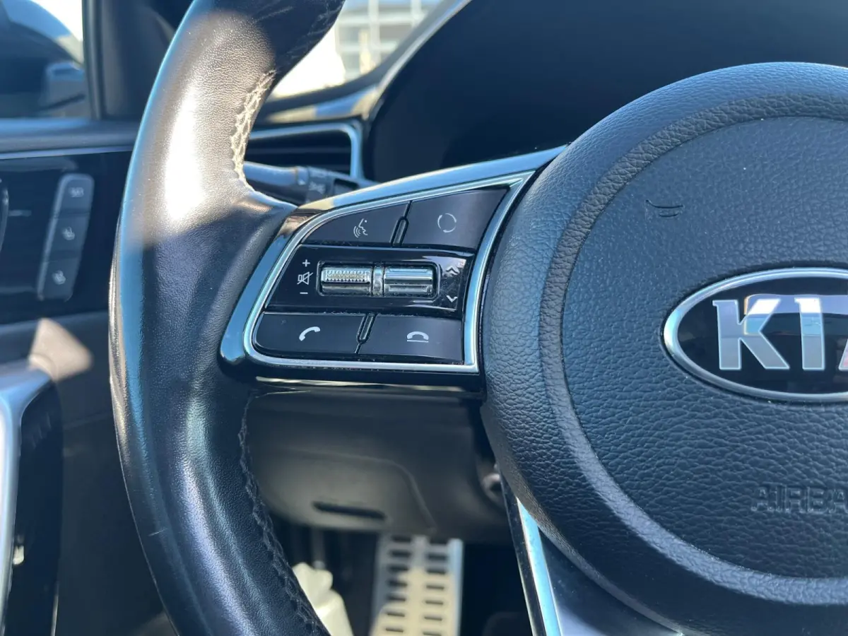 1.6 GDI PHEV ExecutiveLine Stoelverwarming | Stoelverkoeling | Panoramadak | Carplay | Adaptieve Cruise Control | Leder