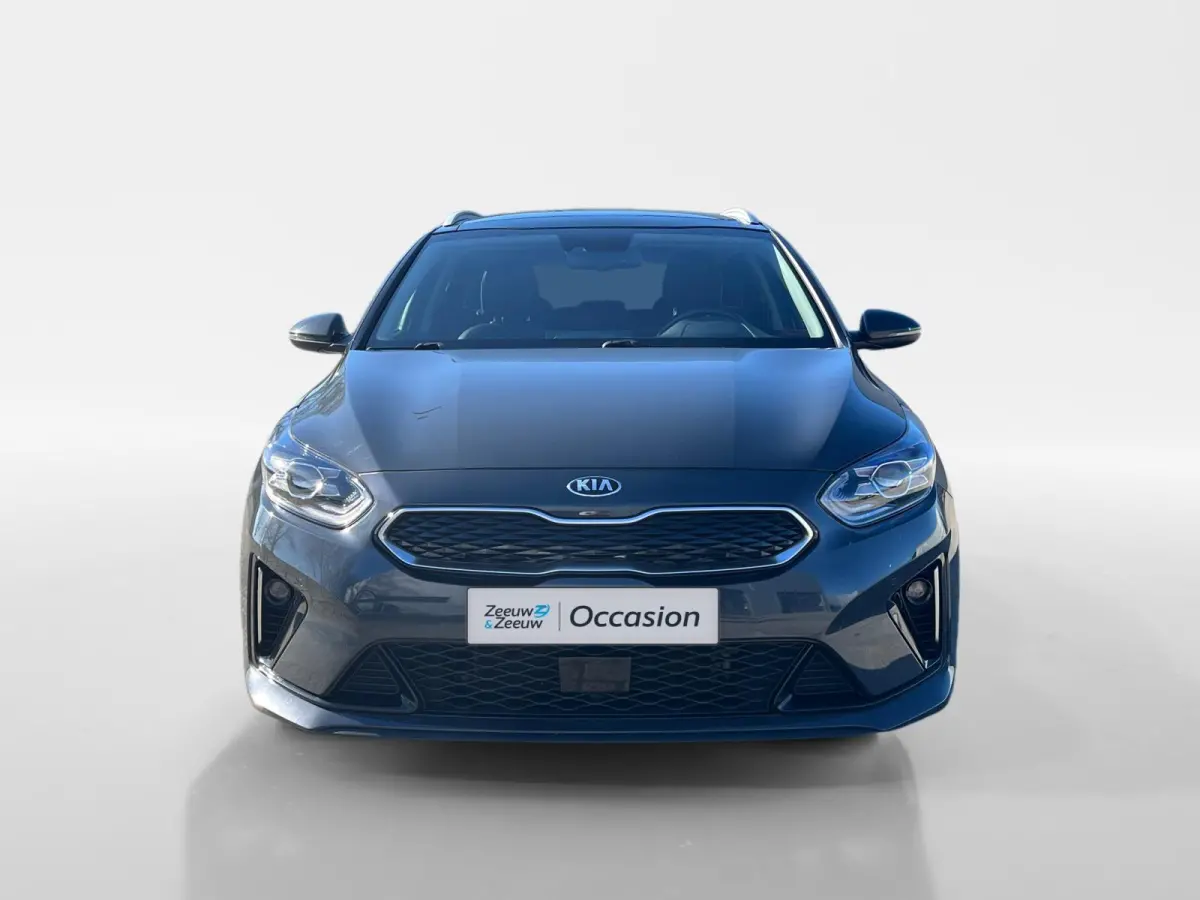 1.6 GDI PHEV ExecutiveLine Stoelverwarming | Stoelverkoeling | Panoramadak | Carplay | Adaptieve Cruise Control | Leder