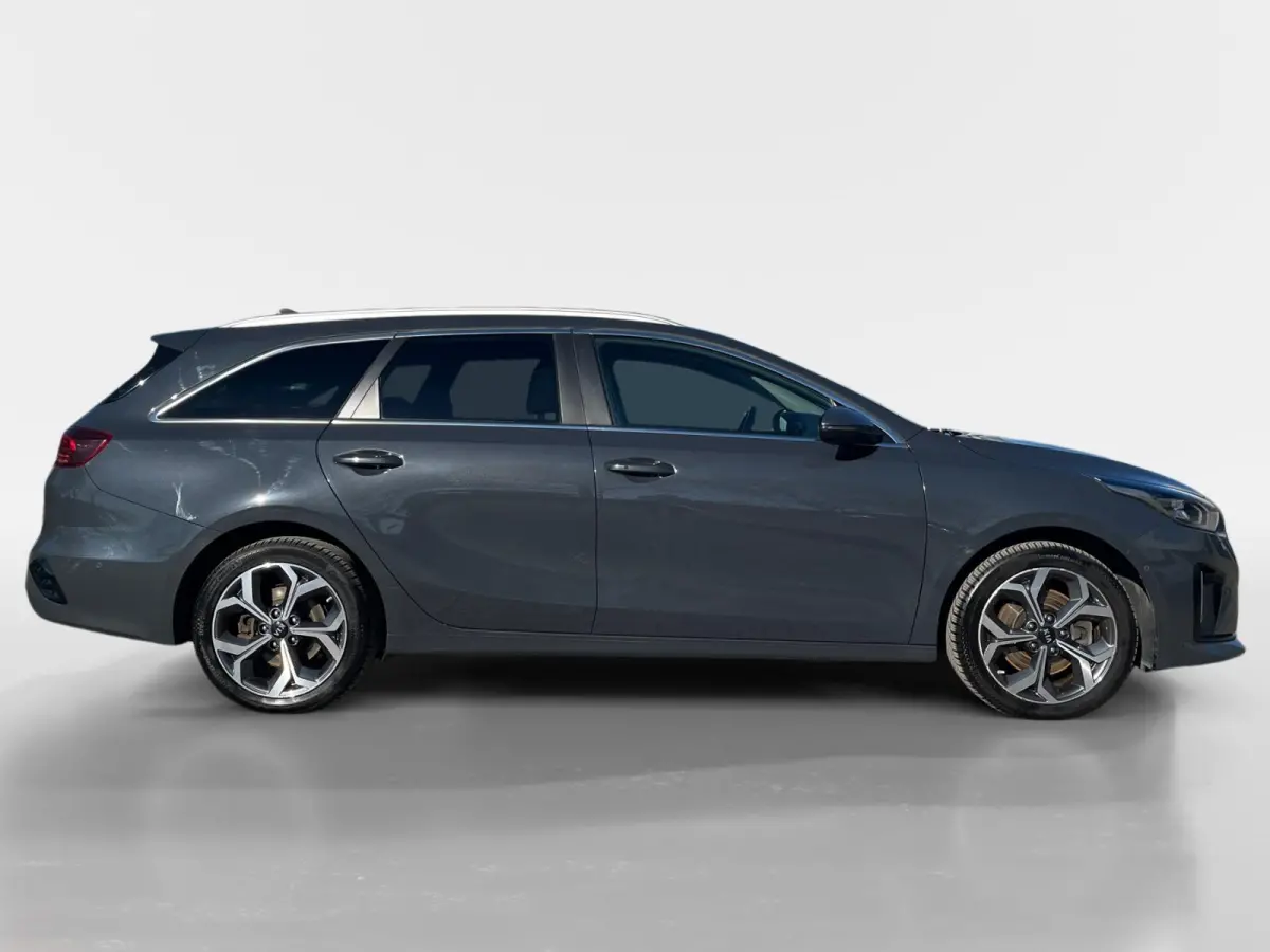 1.6 GDI PHEV ExecutiveLine Stoelverwarming | Stoelverkoeling | Panoramadak | Carplay | Adaptieve Cruise Control | Leder