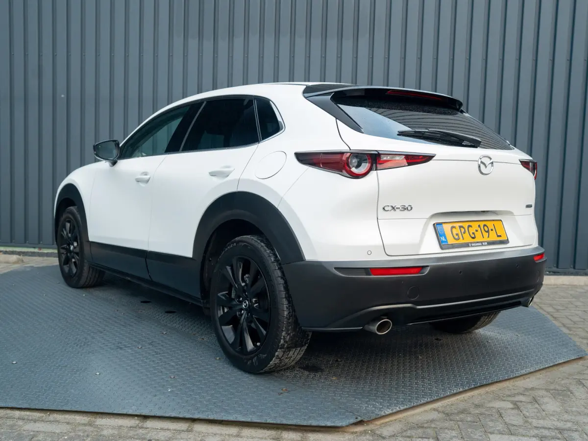 2.0 e-SkyActiv-G M Hybrid Homura | Elk. A-klep | 360 Camera | Head Up | Prijs Rijklaar!!