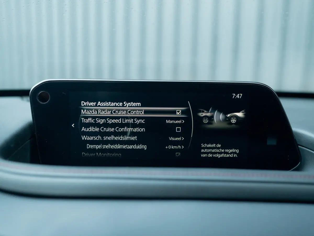 2.0 e-SkyActiv-G M Hybrid Homura | Elk. A-klep | 360 Camera | Head Up | Prijs Rijklaar!!