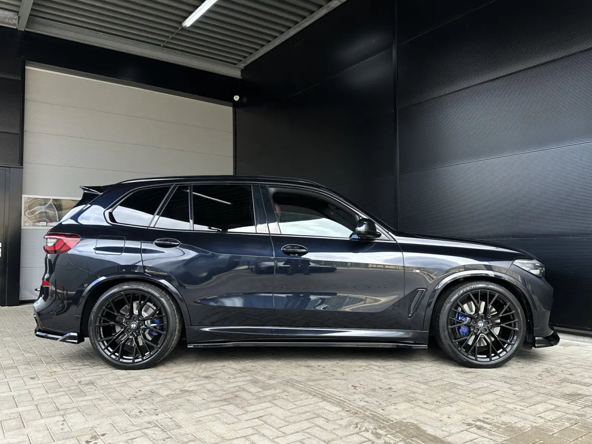 45e M-SPORT | Carbon | 20" | Leer | 360 Cam | HUD | Trekhaak |