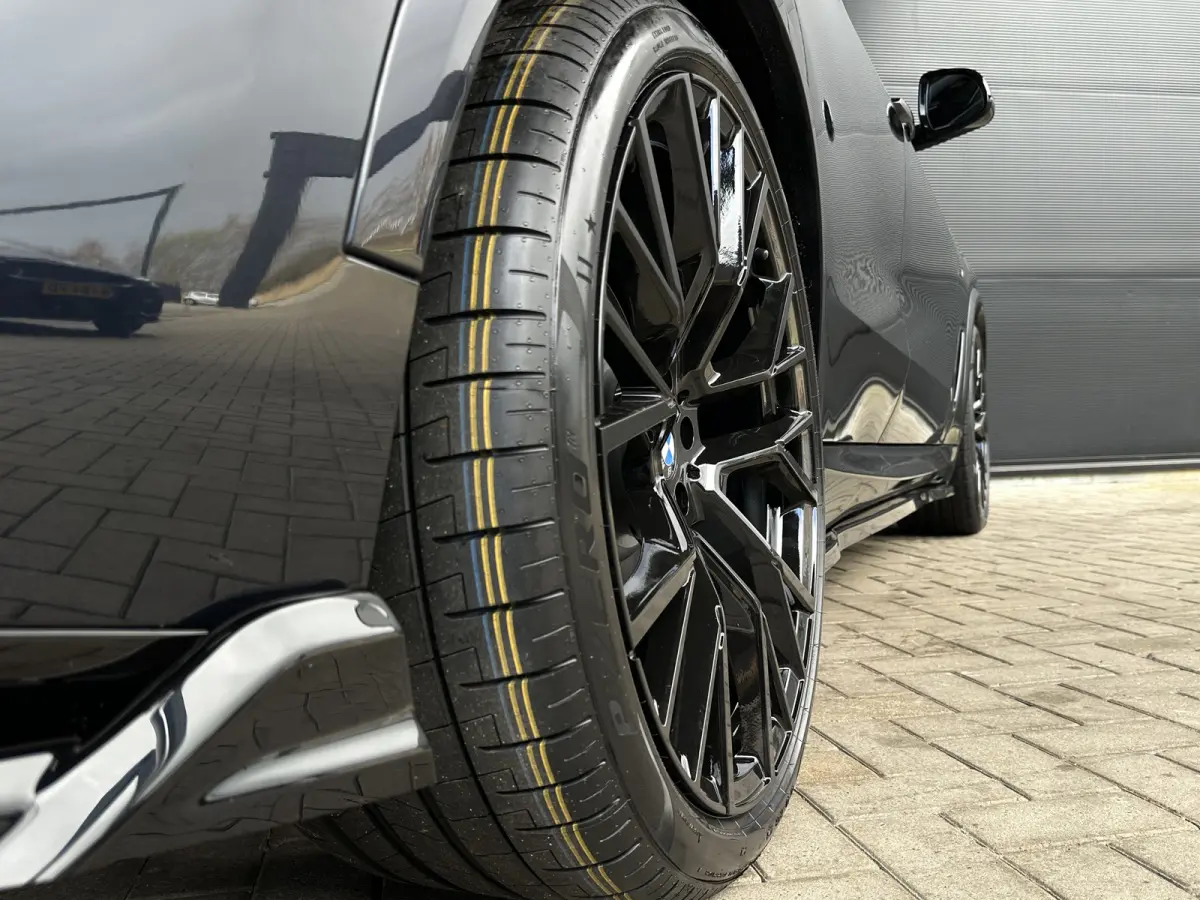 45e M-SPORT | Carbon | 20" | Leer | 360 Cam | HUD | Trekhaak |